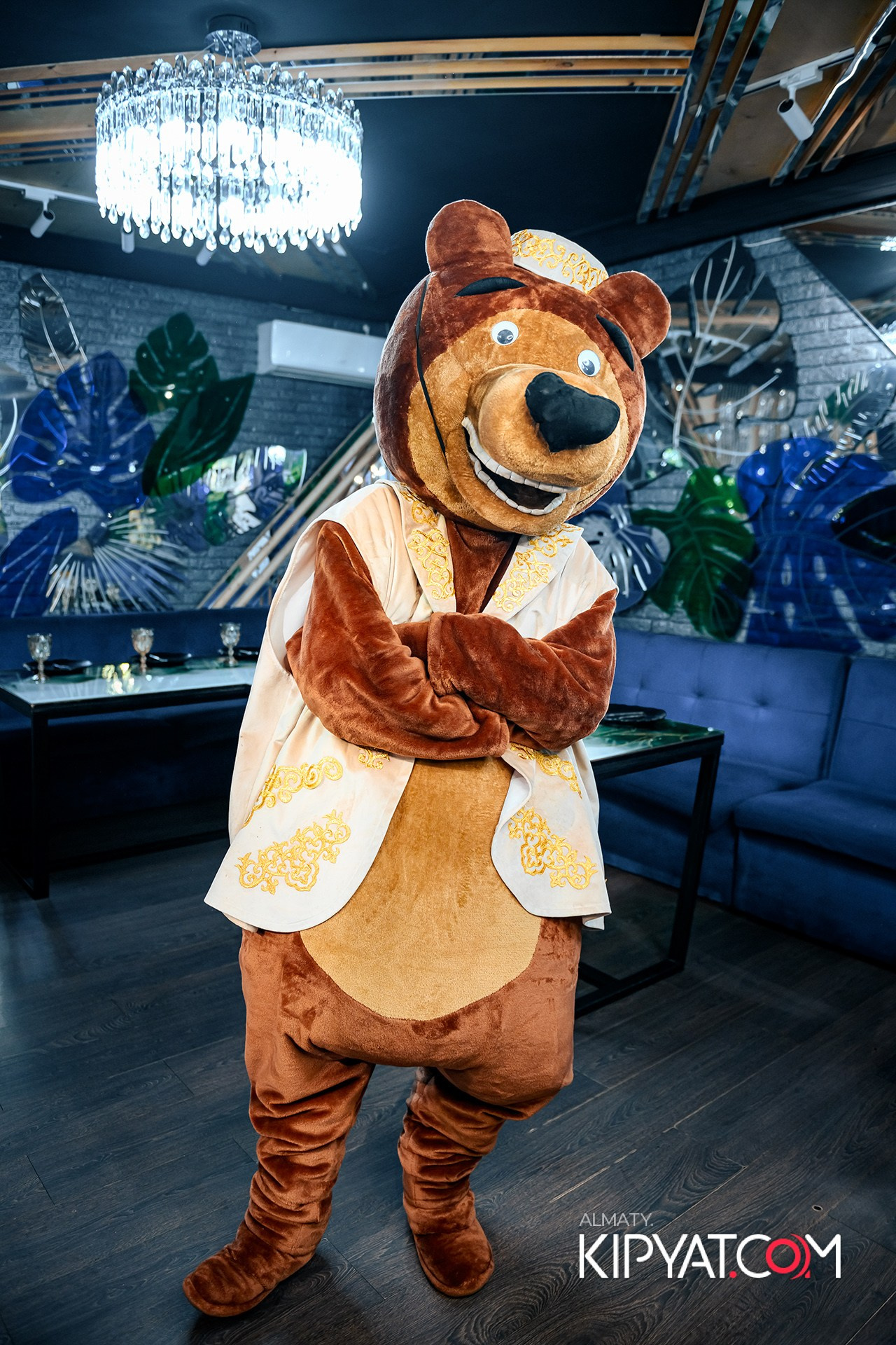 УХО И МЕДВЕДЬ НА ГАГАРИНА. КИПЯТКОМ АЛМАТЫ!