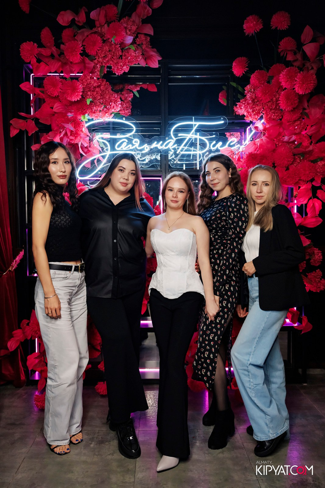 ЗАЯ, НА БИС. КИПЯТКОМ АЛМАТЫ!