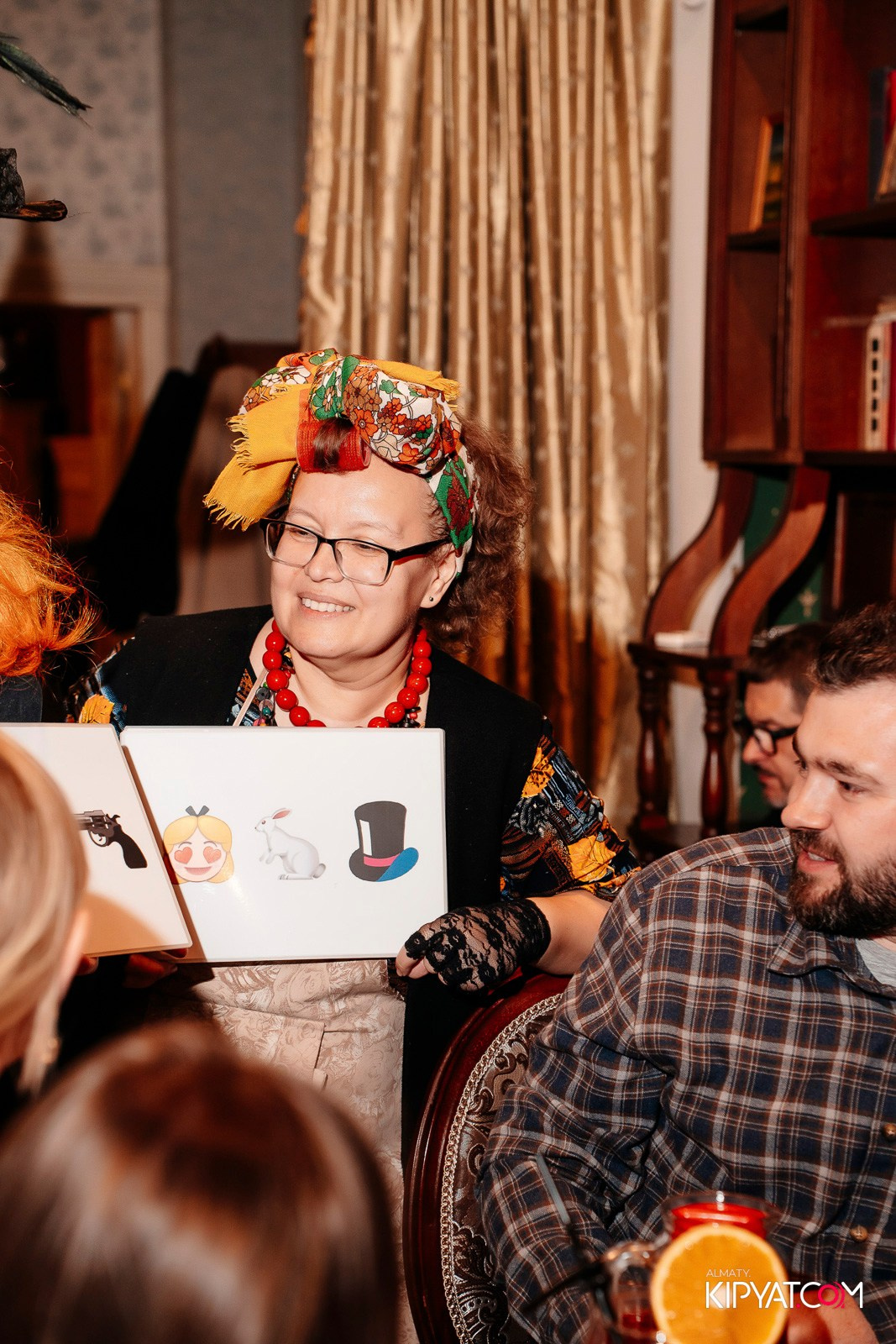 РЕСТОРАН МАРЬИНА РОЩA. КИПЯТКОМ АЛМАТЫ!