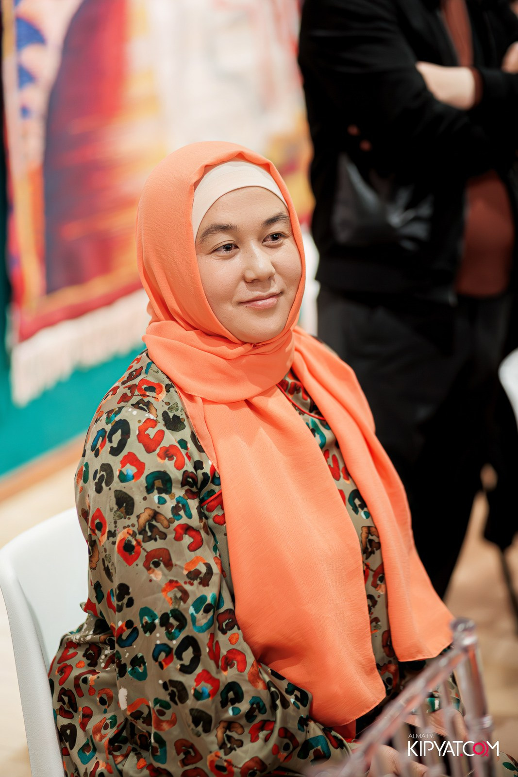 FASHION ПОКАЗ, КАЗАХСКОЙ НАЦИОНАЛЬНОЙ ОДЕЖДЫ. КИПЯТКОМ АЛМАТЫ!