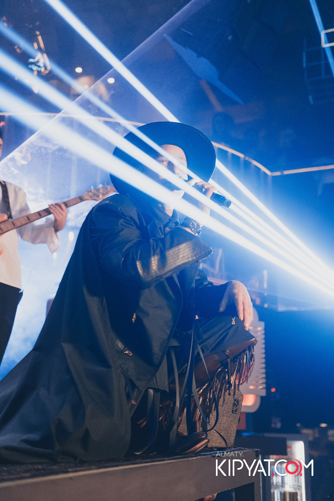 SANTA BARBARA — SPECIAL QUEST МИТЯ ФОМИН. КИПЯТКОМ АЛМАТЫ!