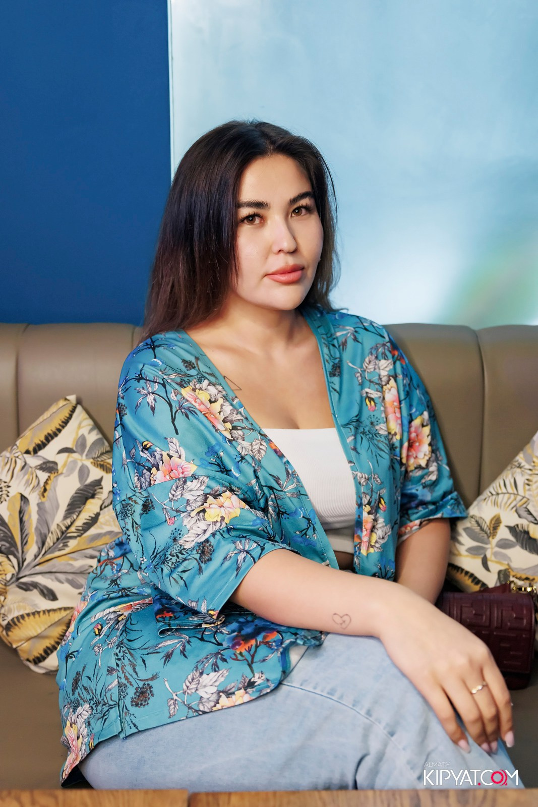 OLOVO BAR НА САТПАЕВА. КИПЯТКОМ АЛМАТЫ! Фотосъемка мероприятий в Алматы