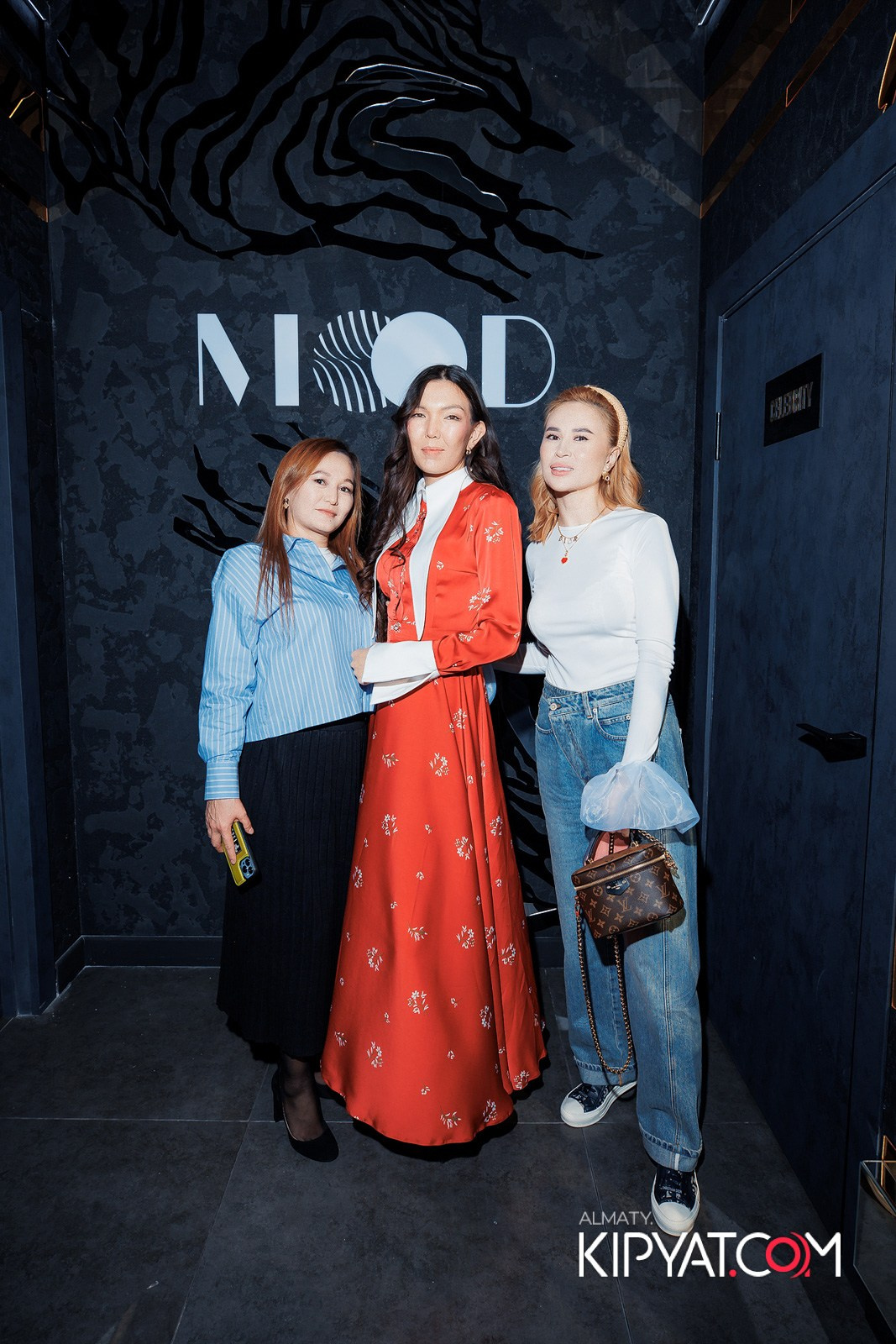 MOOD KARAOKE & TERRACE. КИПЯТКОМ АЛМАТЫ!