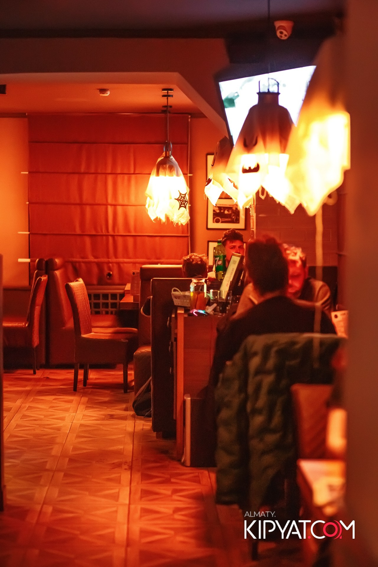 СУХОЙ ЗАКОН. КИПЯТКОМ АЛМАТЫ!