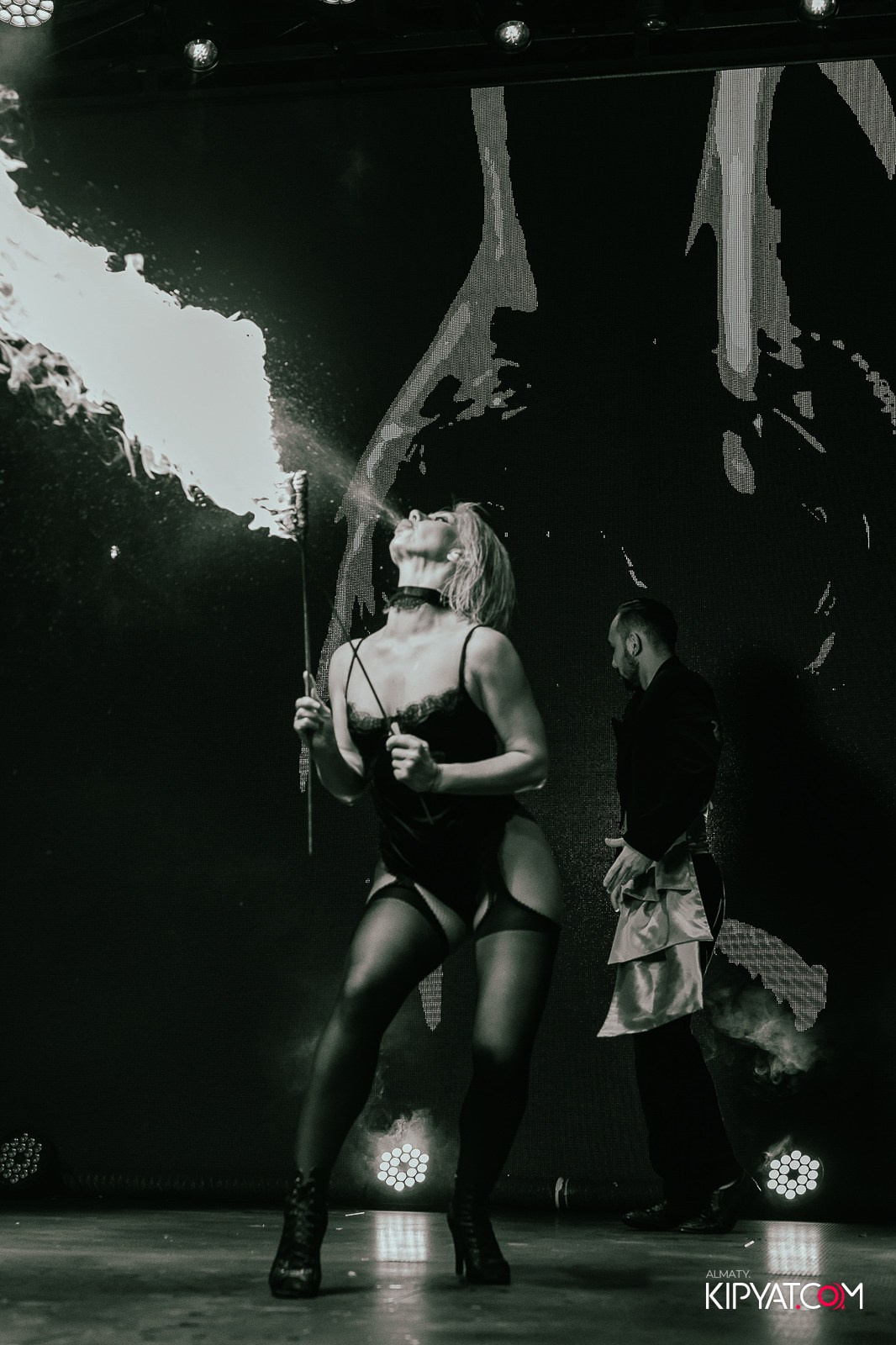 QUEEN. КИПЯТКОМ АЛМАТЫ!