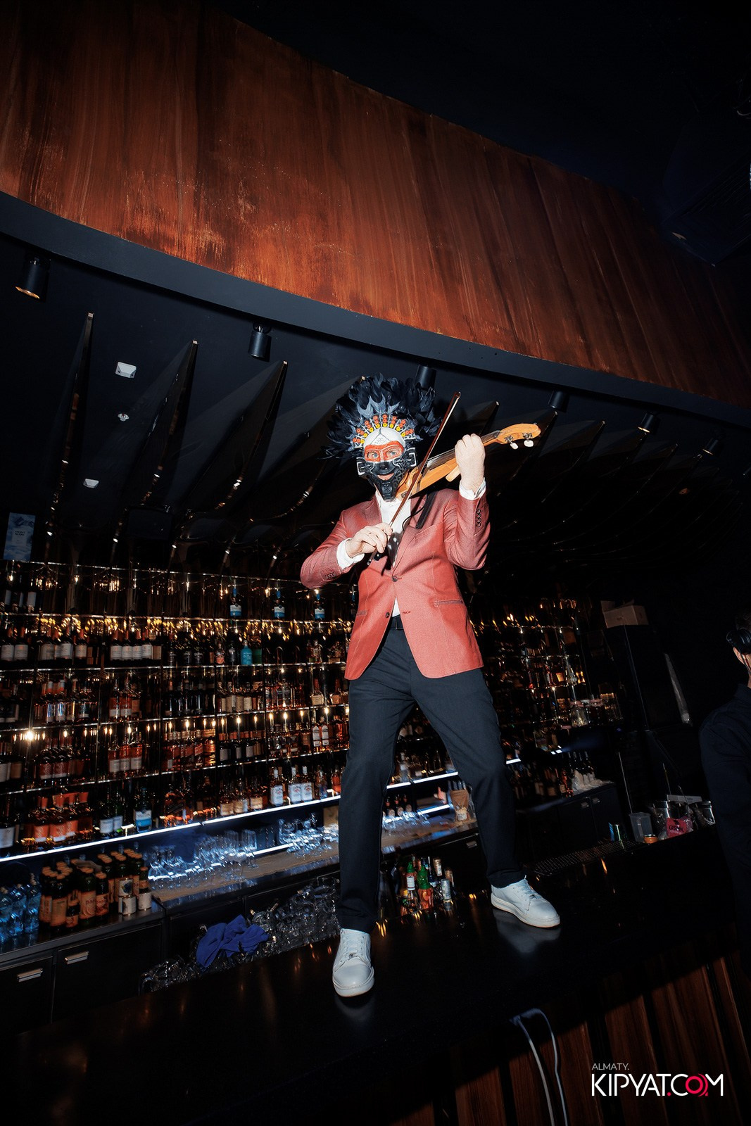 MOOD KARAOKE & TERRACE. КИПЯТКОМ АЛМАТЫ!