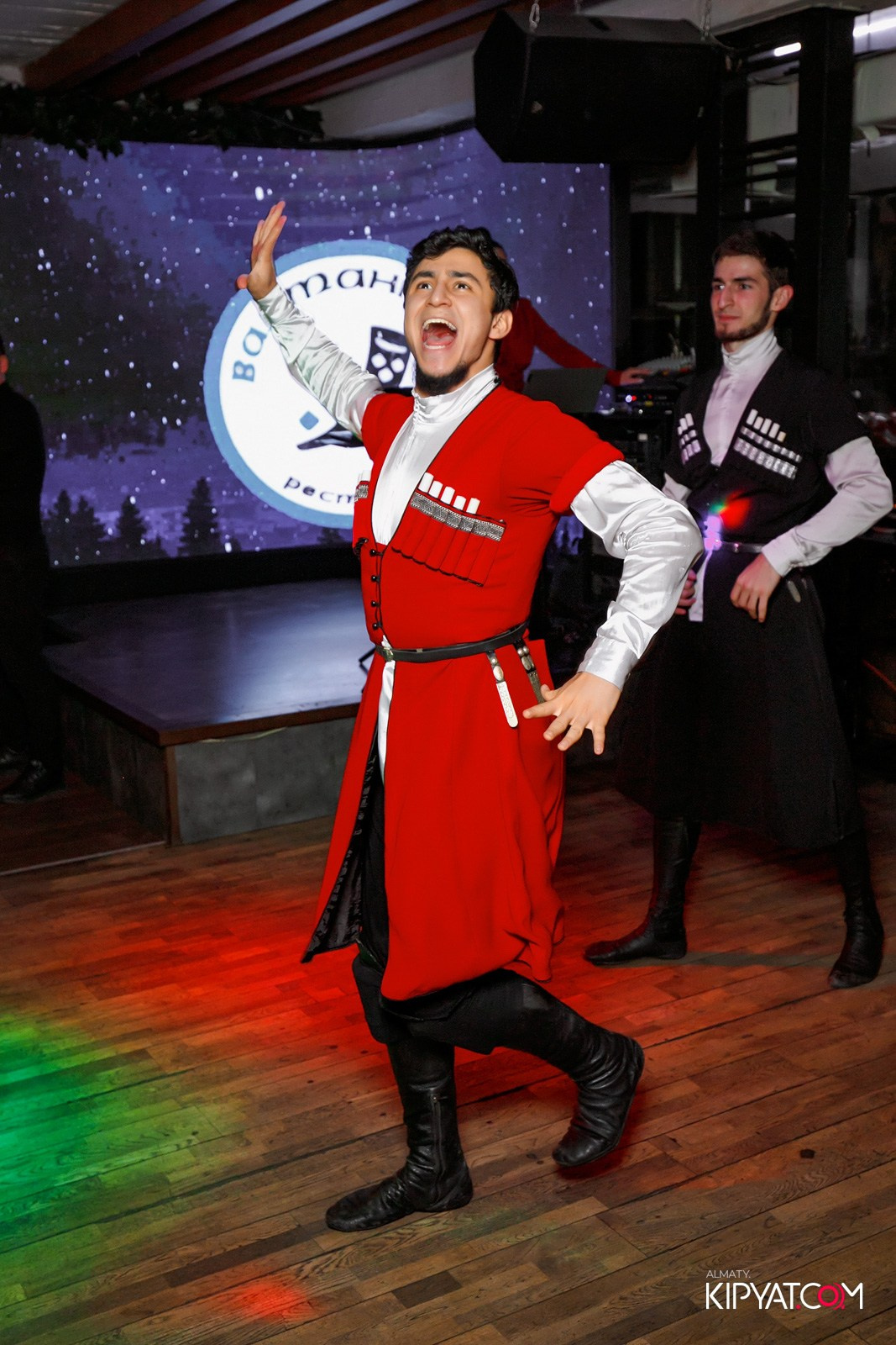 ВАХТАНГУРИ. КИПЯТКОМ АЛМАТЫ!