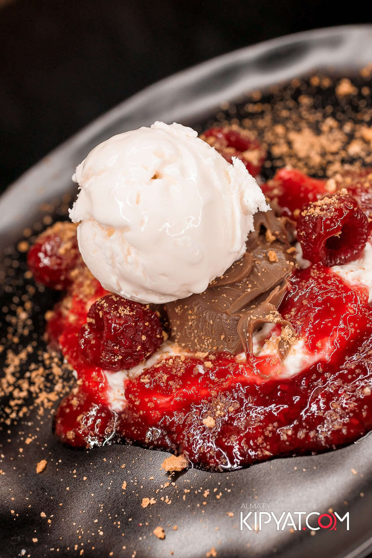 OLOVO НА САТПАЕВА. КИПЯТКОМ АЛМАТЫ! Фотосъемка мероприятий в Алматы