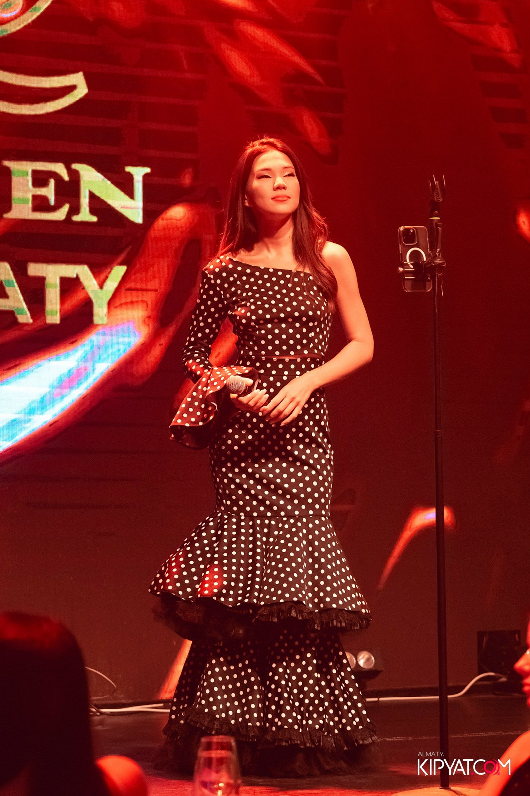 QUEEN. КИПЯТКОМ АЛМАТЫ!