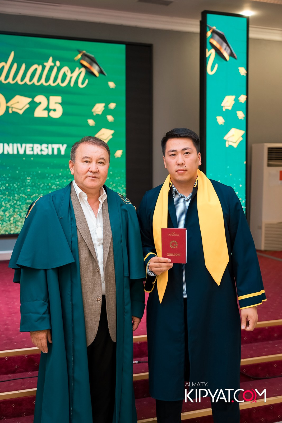 GRADUATION 2025 Q UNIVERSITY. КИПЯТКОМ АЛМАТЫ!