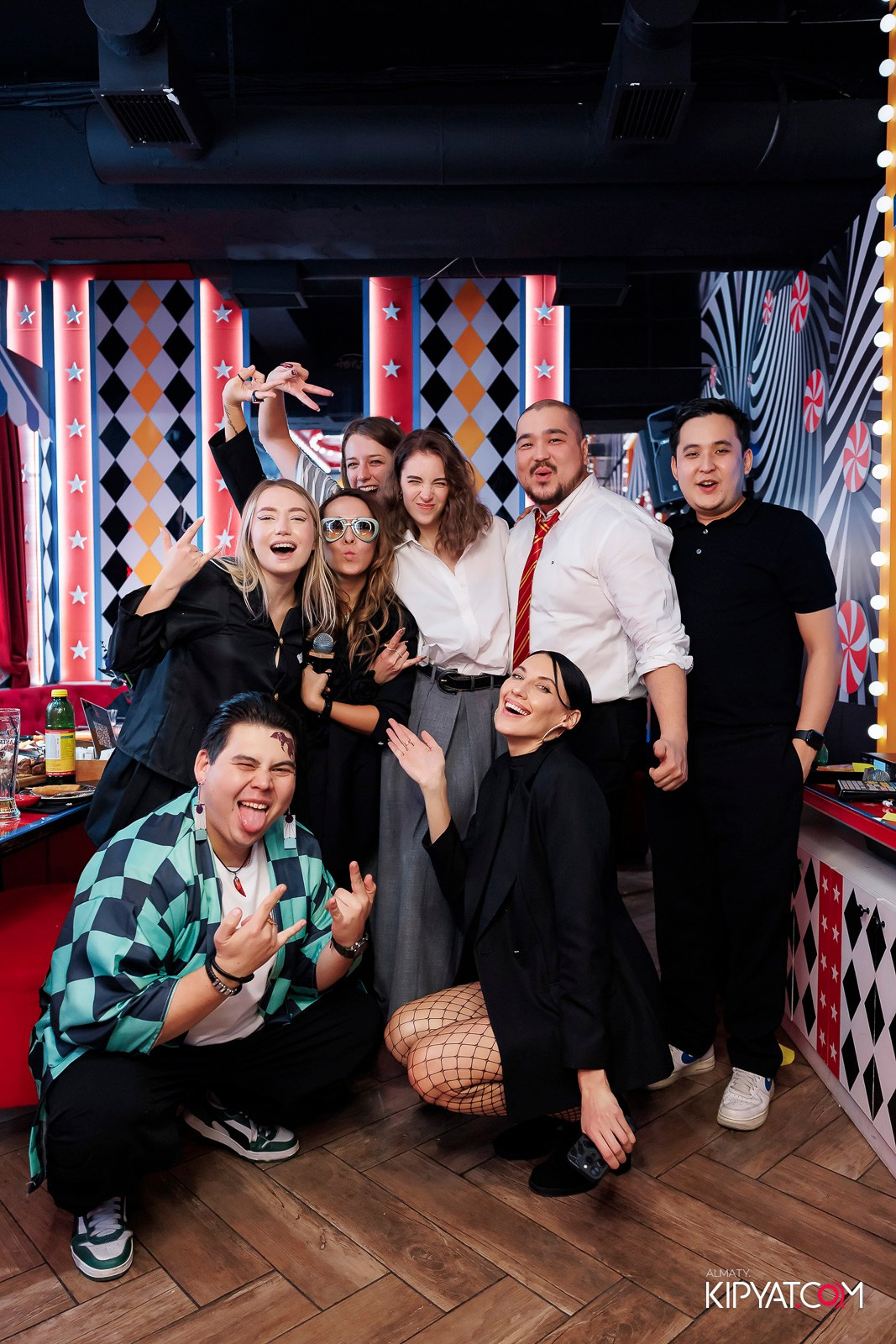 ЗАЯ, НА БИС. КИПЯТКОМ АЛМАТЫ!