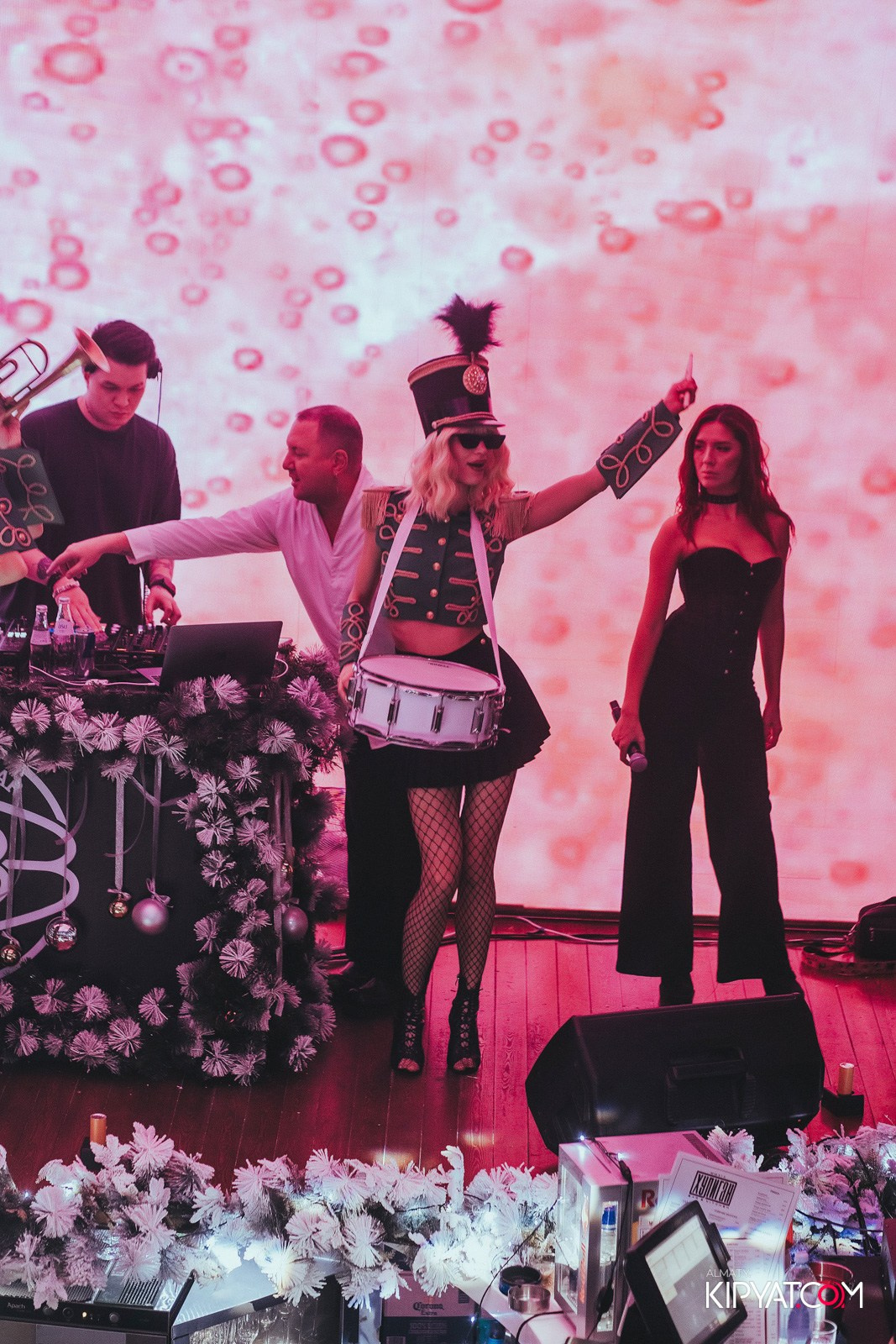 BLA BLA BAR. КИПЯТКОМ АЛМАТЫ!