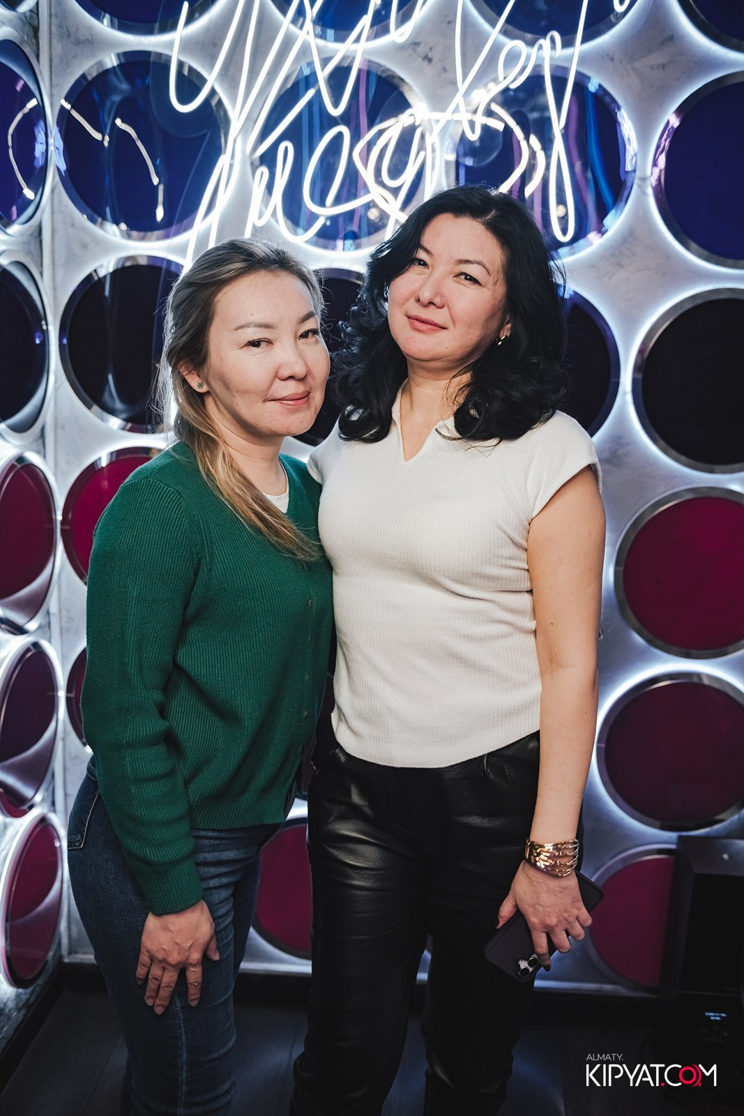 УХО И МЕДВЕДЬ НА ГАГАРИНА. КИПЯТКОМ АЛМАТЫ!