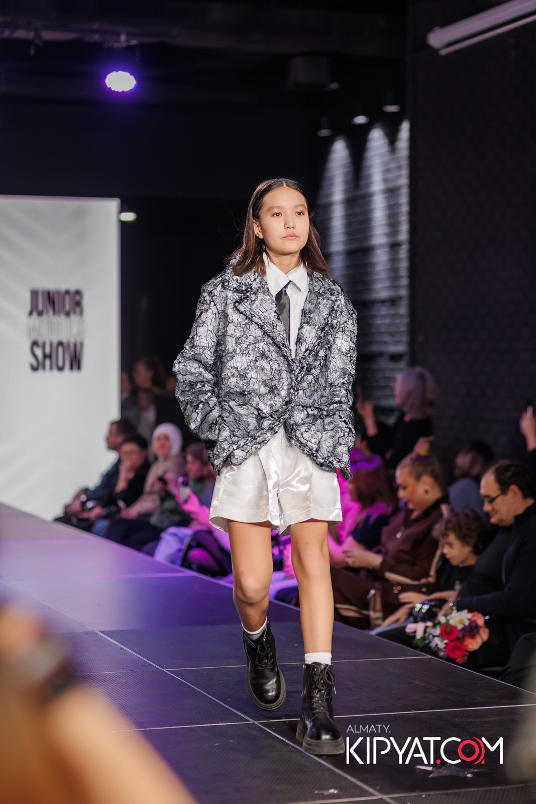 JUNIOR MODELS SHOW В РАМКАХ БЛАГОТВОРИТЕЛЬНОГО ПРОЕКТА МОДА ЗА СЧАСТЬЕ ДЕТЕЙ. КИПЯТКОМ АЛМАТЫ!