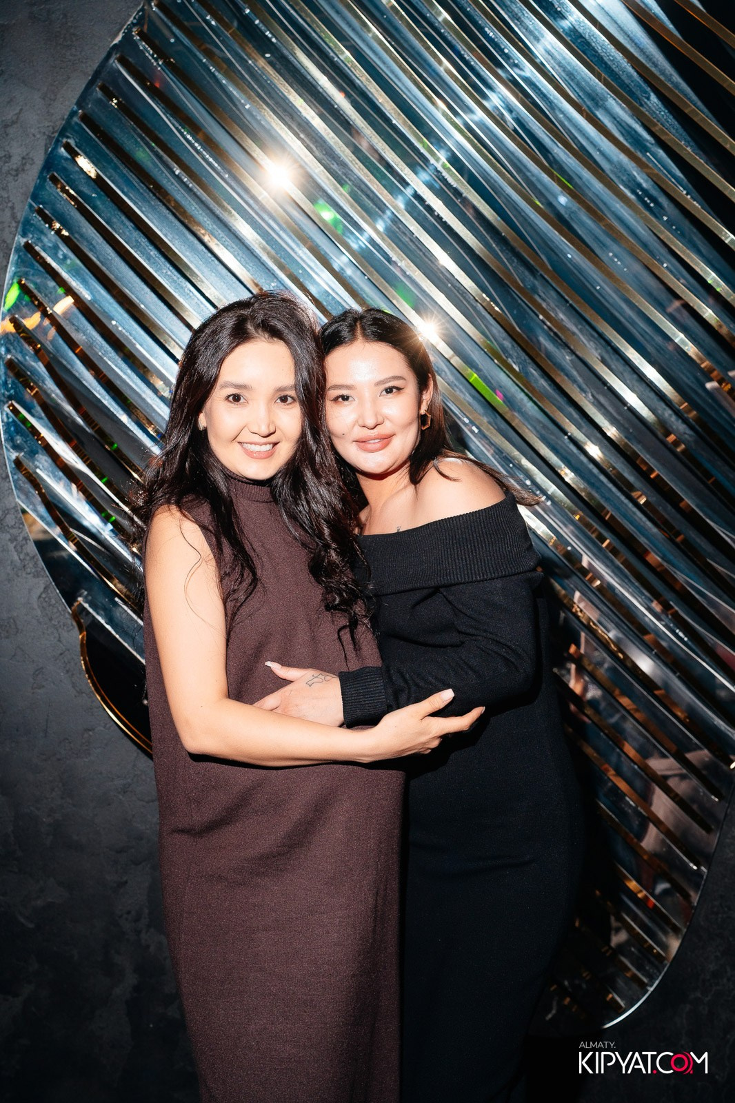 MOOD KARAOKE & TERRACE. КИПЯТКОМ АЛМАТЫ!