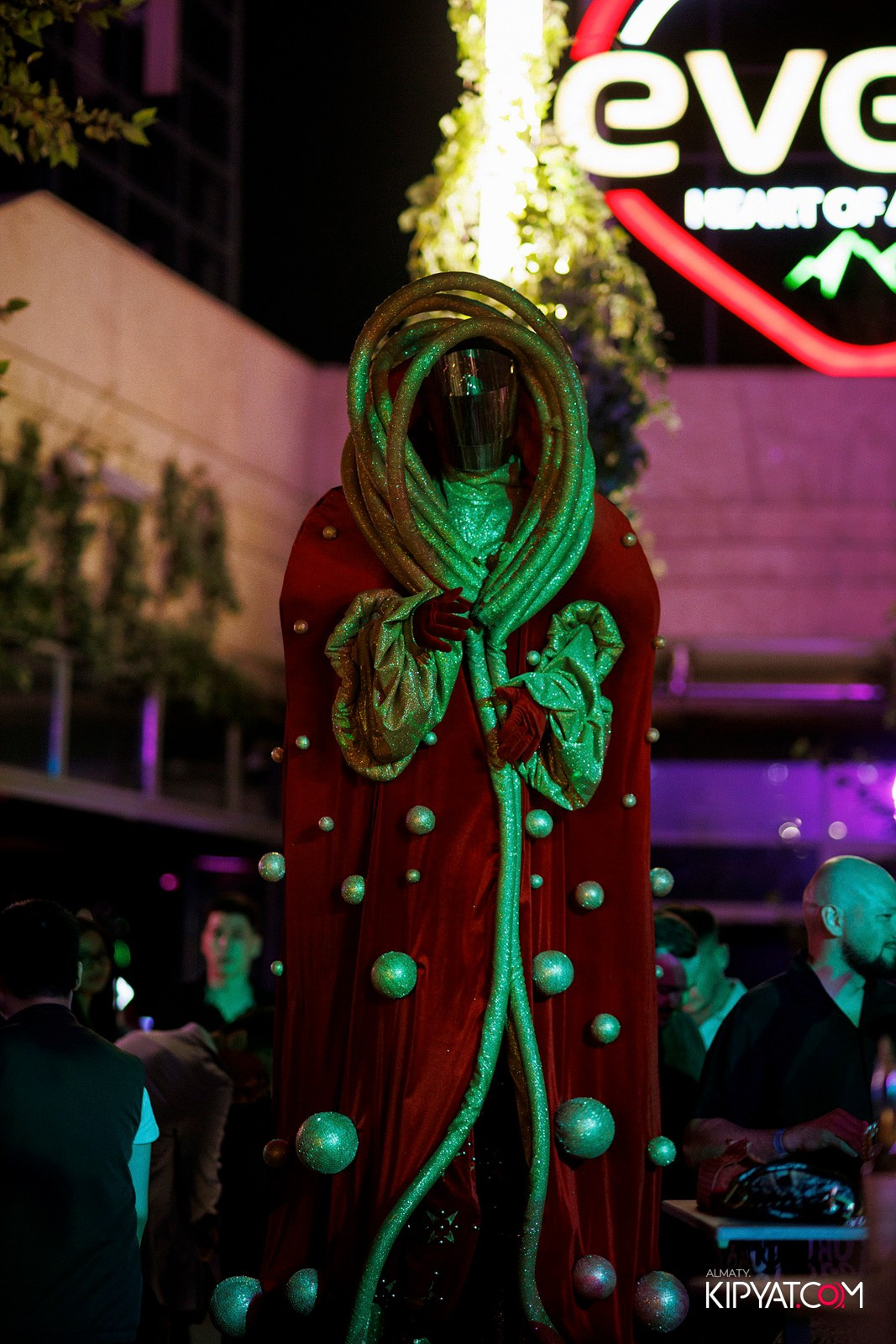 EVENT BAR. КИПЯТКОМ АЛМАТЫ!