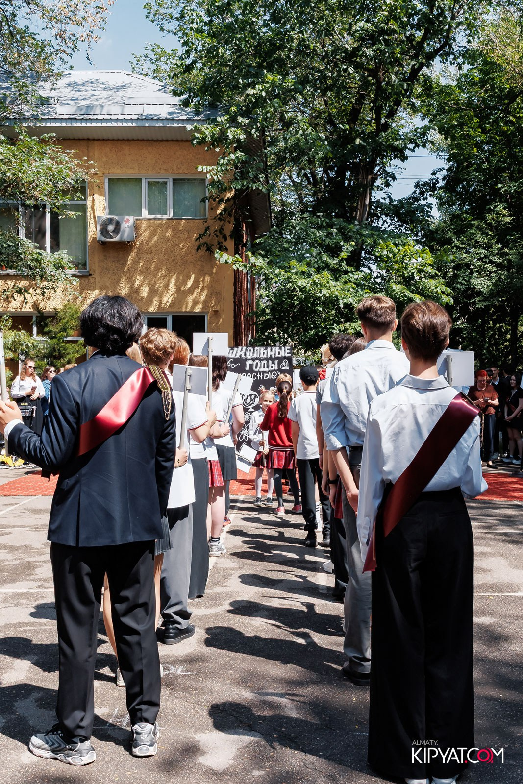 МЕЖДУНАРОДНАЯ ШКОЛА АЛМАТЫ — ВЫПУСК 2025. КИПЯТКОМ АЛМАТЫ!