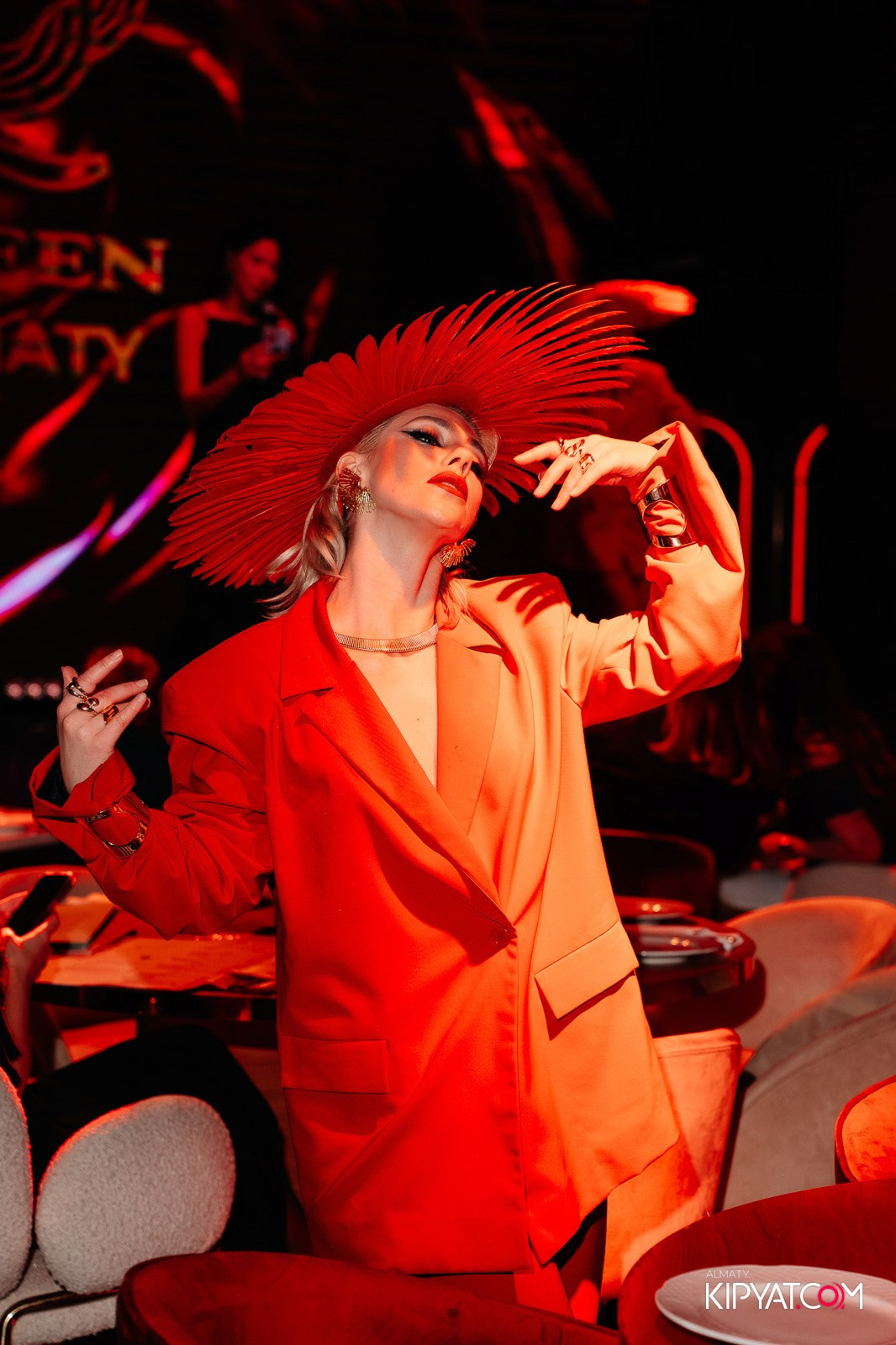 QUEEN. КИПЯТКОМ АЛМАТЫ!