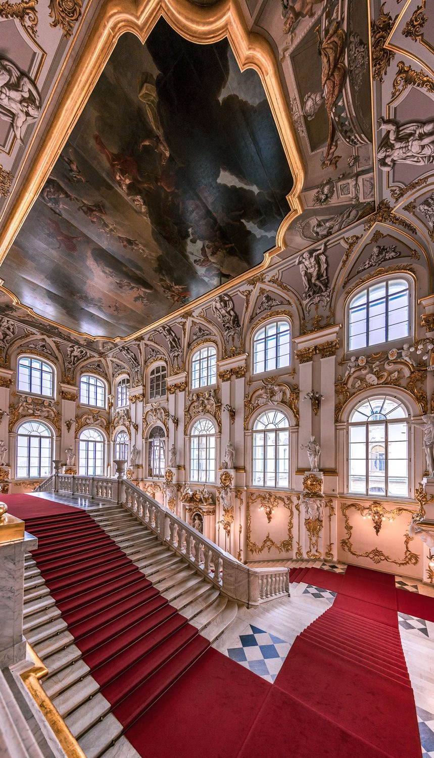 Saint Petersburg — personal project of photographer Vadim Sherbakov. Vadim Sherbakov Portfolio