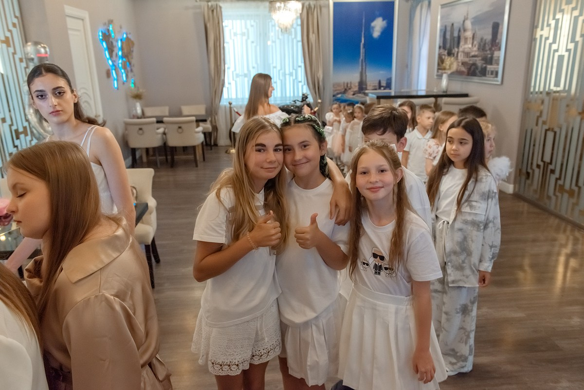 Выпускной HAPPYkids 2023. Семейный и коммерческий фотограф в Сочи Александр Бодунов