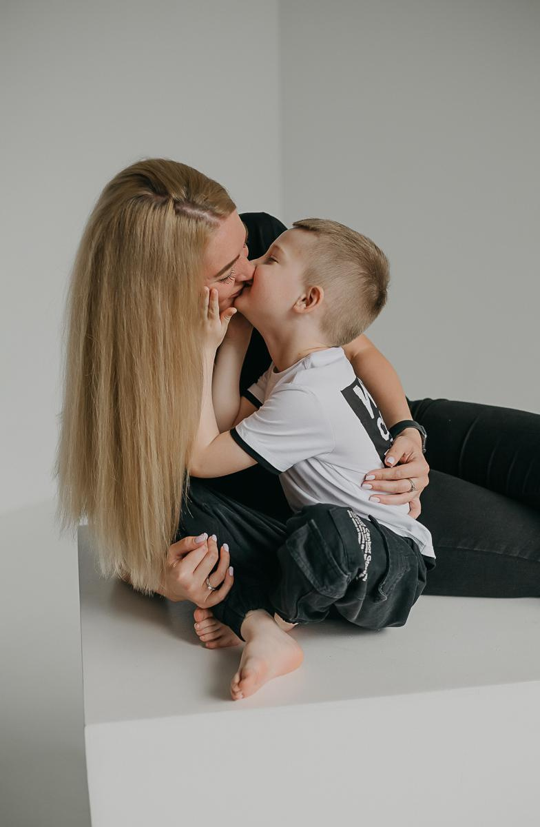 Даня и семья. Семейный фотограф в Сургуте