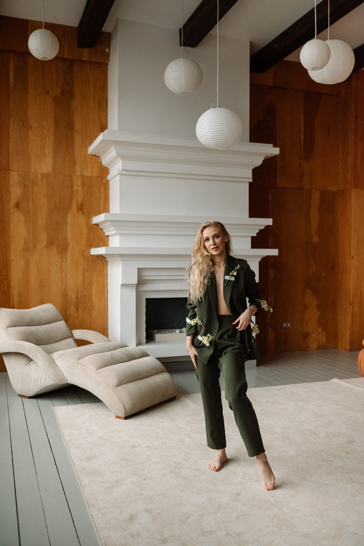 Индивидуальная. Деловой образ с цветами. Свадебный и сеейный фотограф в Санкт-Петербурге Елена Худякова