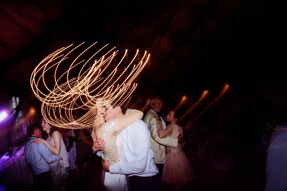 Евгения + Ники (Под дождем). Свадебные и портретный фотограф — Кирилл Зорин