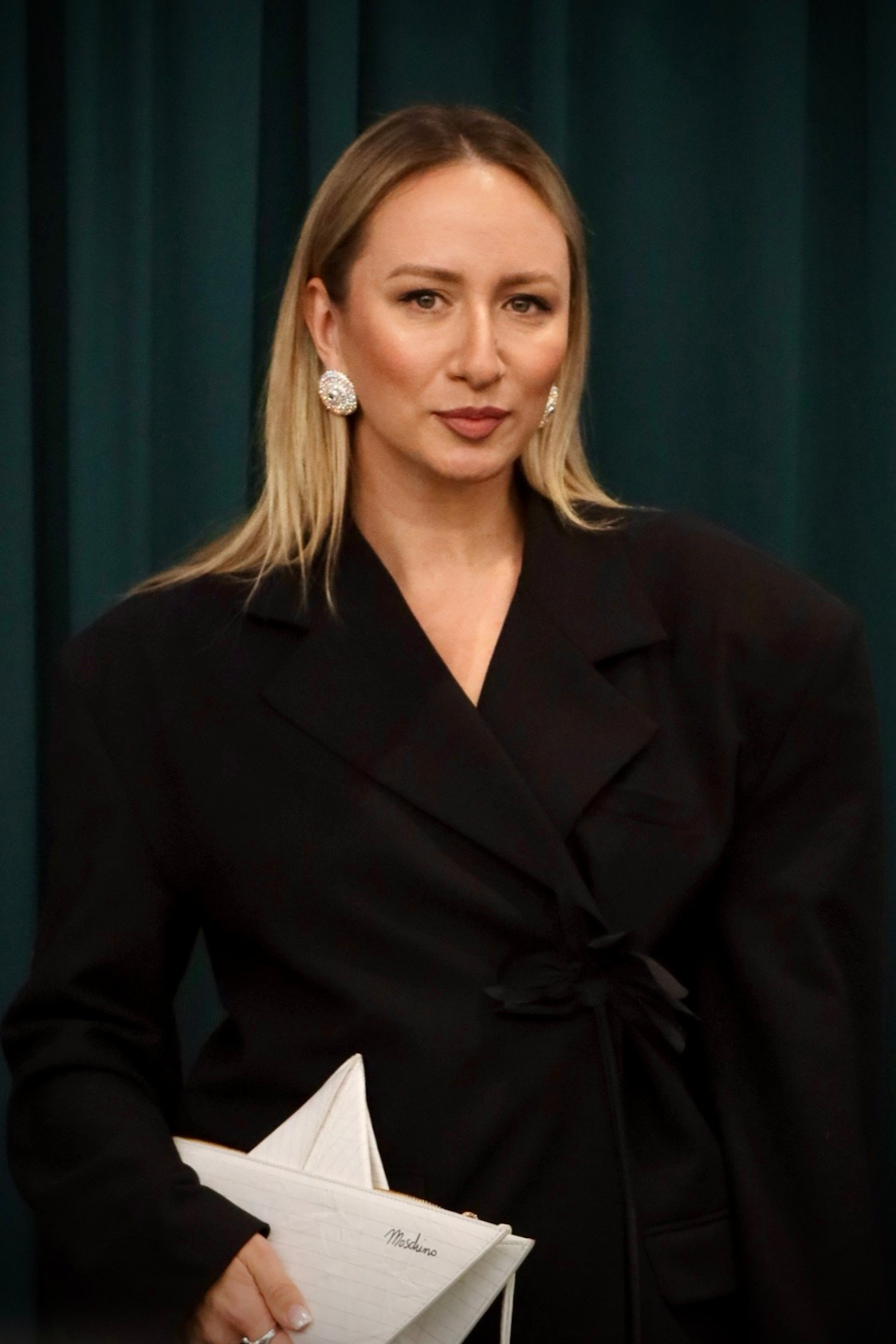 Контент для соцсетей. Фотограф в Москве — Рина Серёгина — съёмка в студии и репортаж