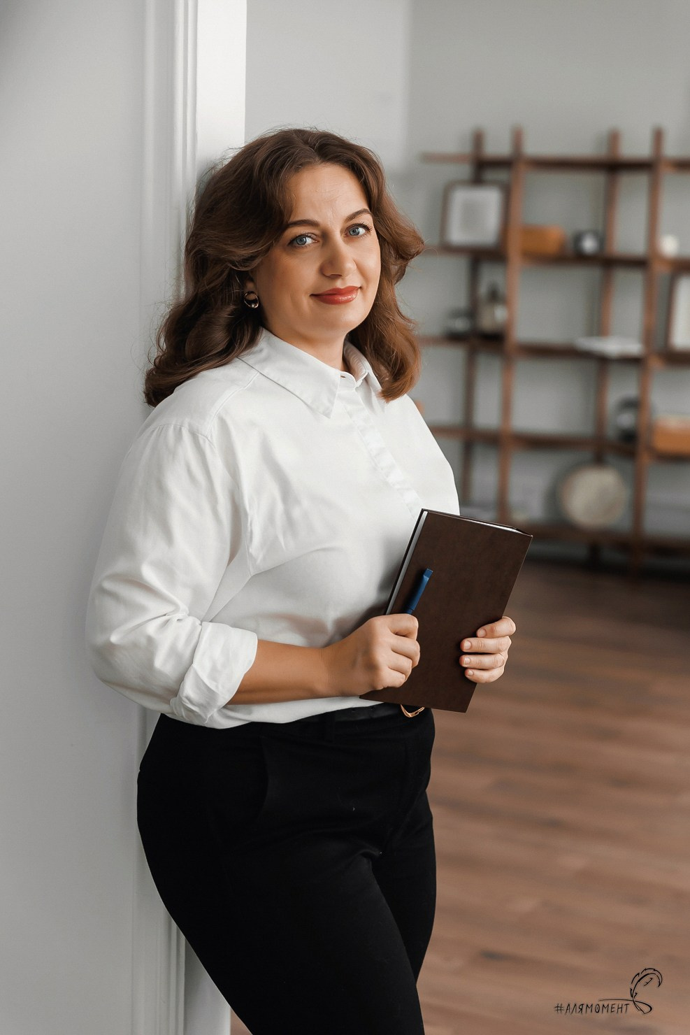 Бизнес портрет. Профессиональный фотограф в Брянске Аля Подольная. Свадебный, семейный, портретный фотограф. Выпускные альбомы. Опыт более 10 лет. АЛЯМОМЕНТ
