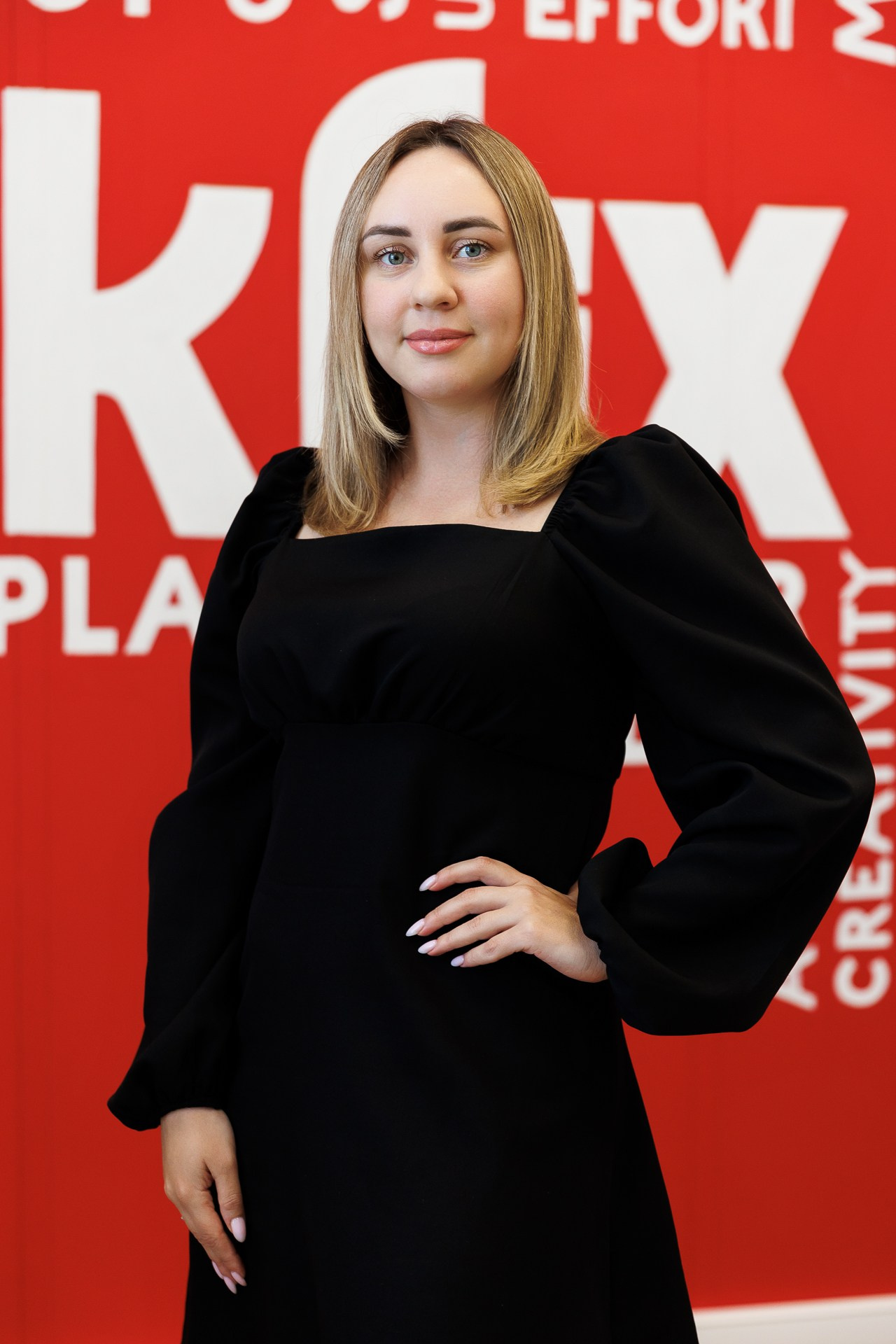 Akfix. Фотосъёмка для бизнеса — предметное фото, репортаж с мероприятий, портреты людей, съёмка интерьера и экстерьера