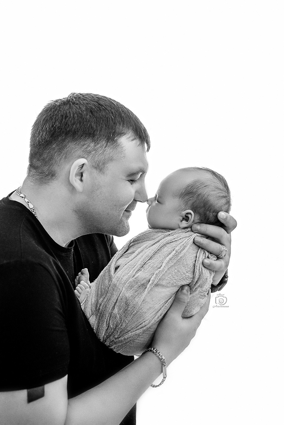 Портфолио новорожденных. Фотограф в Нефтеюганске Мила Аксёнкина