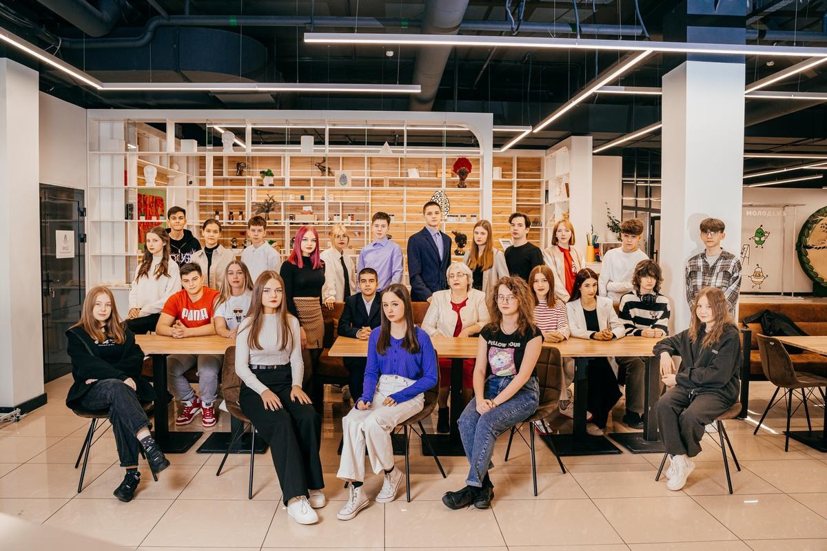 11 класс. КЛАСС | Выпускные альбомы в Нижневартовске