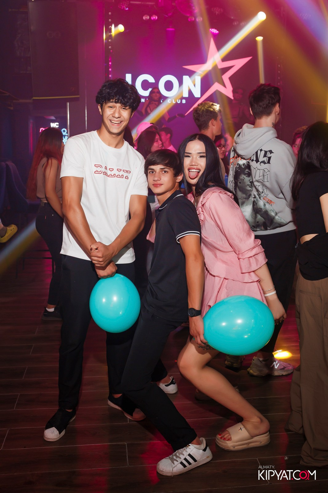 НОЧНОЙ КЛУБ ICON. КИПЯТКОМ АЛМАТЫ!