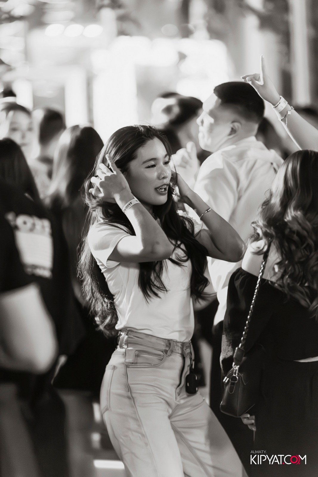 EVENT BAR. КИПЯТКОМ АЛМАТЫ!