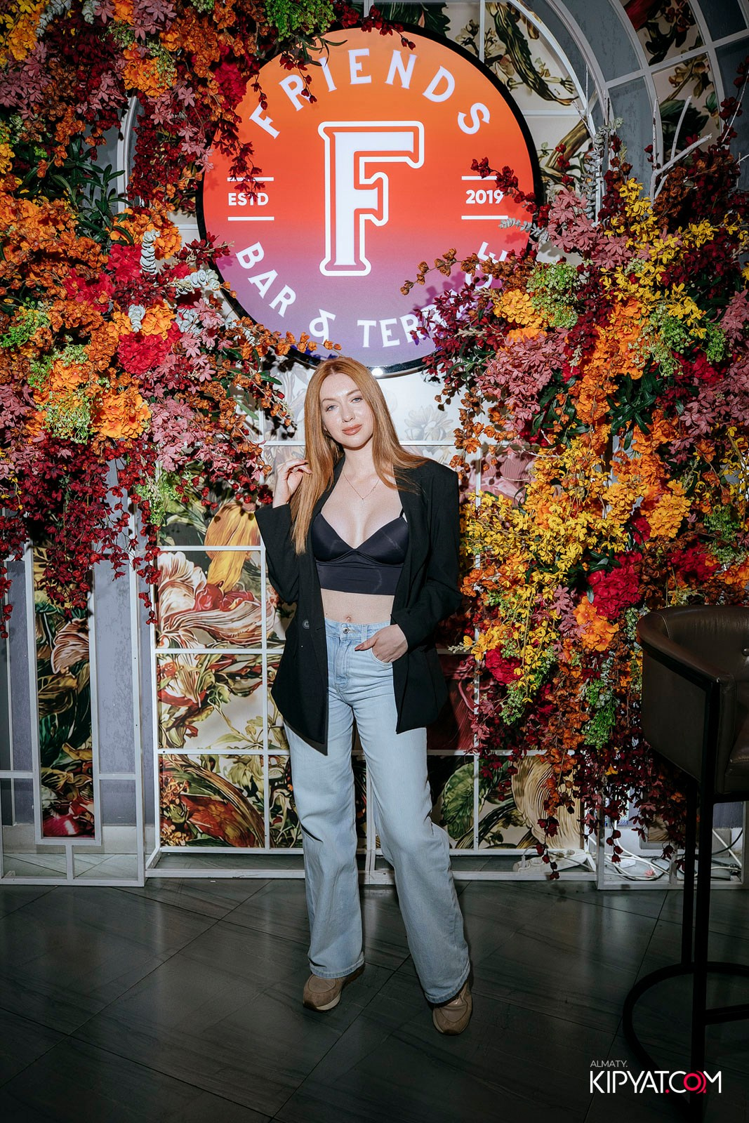 FRIENDS BAR & TERRACE. КИПЯТКОМ АЛМАТЫ! Фотосъемка мероприятий в Алматы