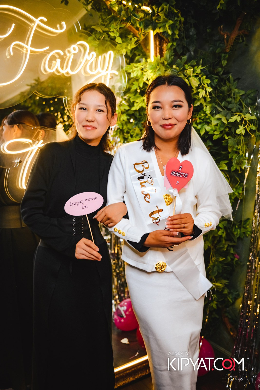 УХО И МЕДВЕДЬ НА САИНА. КИПЯТКОМ АЛМАТЫ! Фотосъемка мероприятий в Алматы