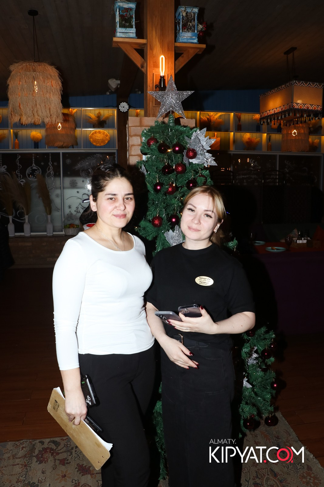 ГРУЗИНСКИЙ ДВОР НА КАБАНБАЙ БАТЫРА. КИПЯТКОМ АЛМАТЫ!