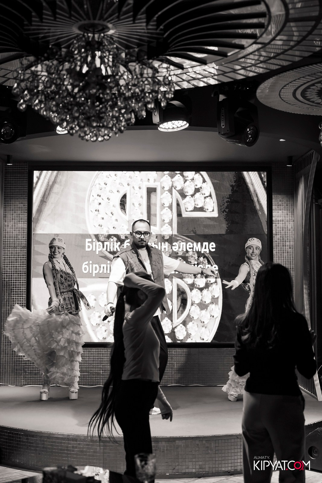 ЗАЯ, НА БИС. КИПЯТКОМ АЛМАТЫ! Фотосъемка мероприятий в Алматы