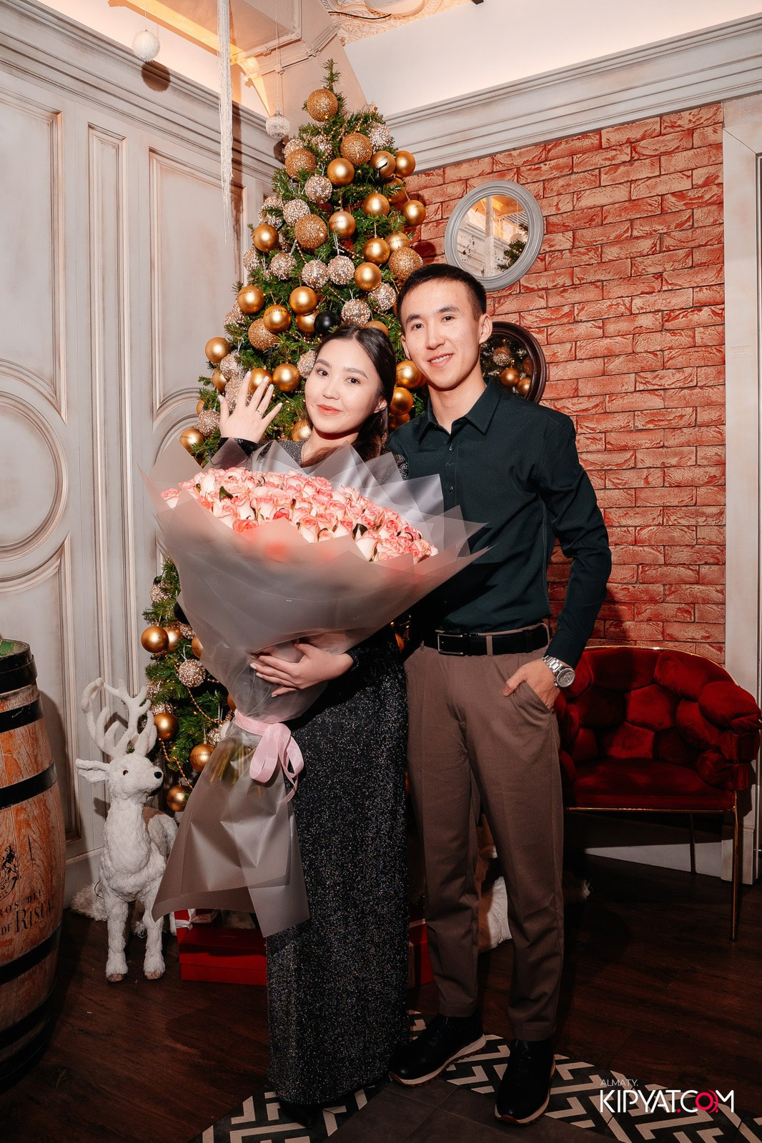 LAUREATE GRAND CAFÉ. КИПЯТКОМ АЛМАТЫ!