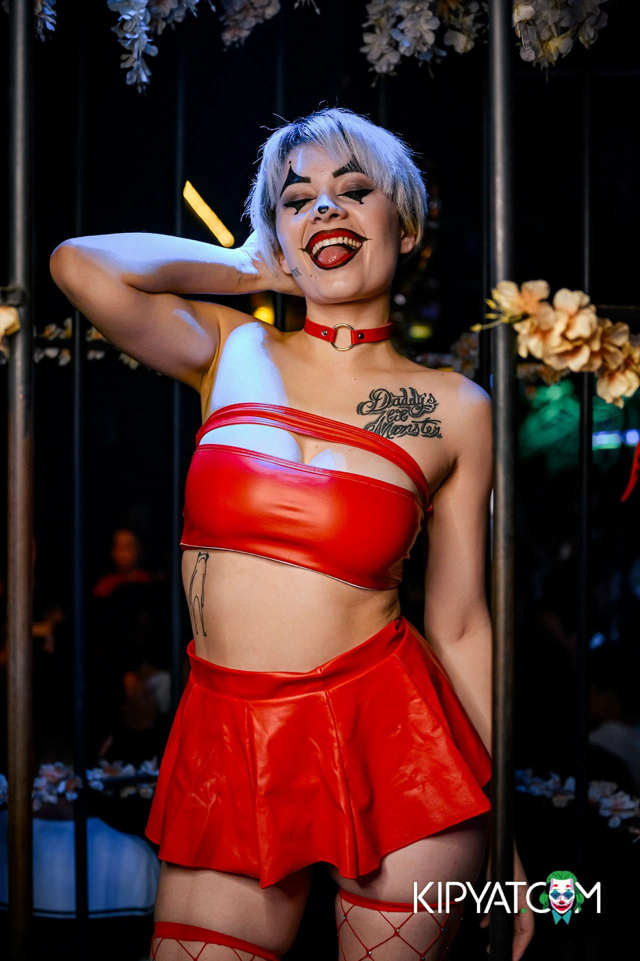 UYAT EMES BAR. КИПЯТКОМ АЛМАТЫ!