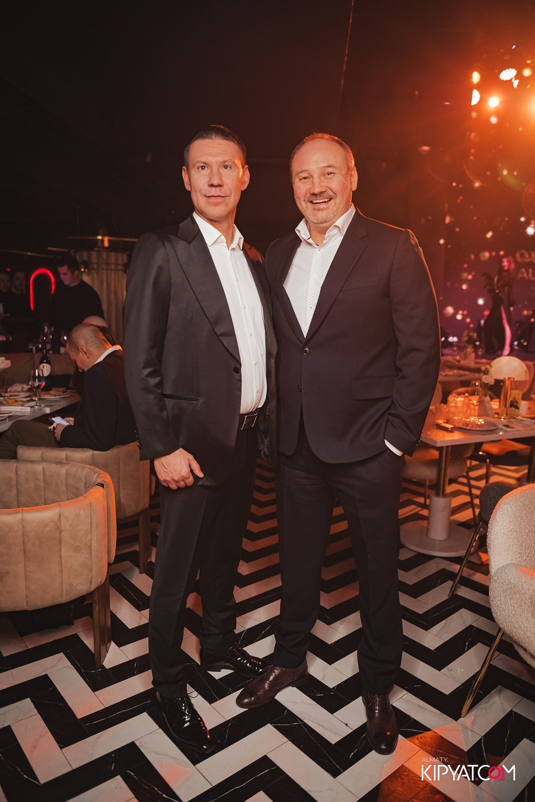 QUEEN. КИПЯТКОМ АЛМАТЫ!