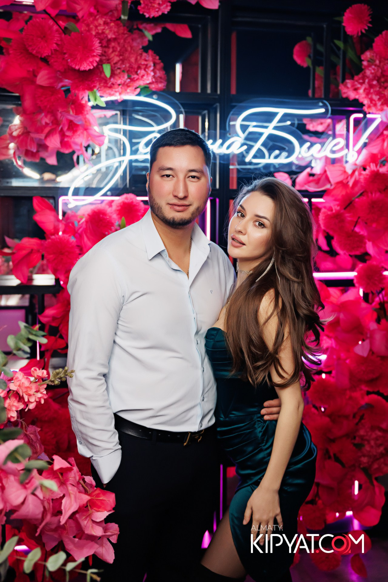 ЗАЯ, НА БИС. КИПЯТКОМ АЛМАТЫ!