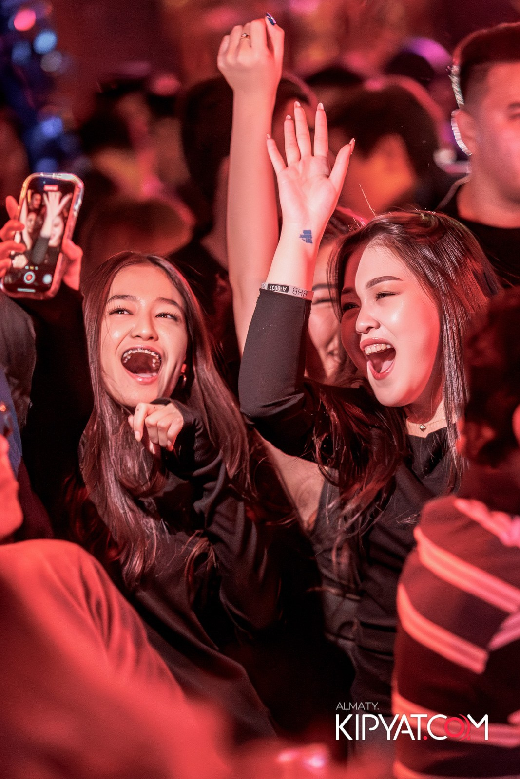 BHB. КИПЯТКОМ АЛМАТЫ!