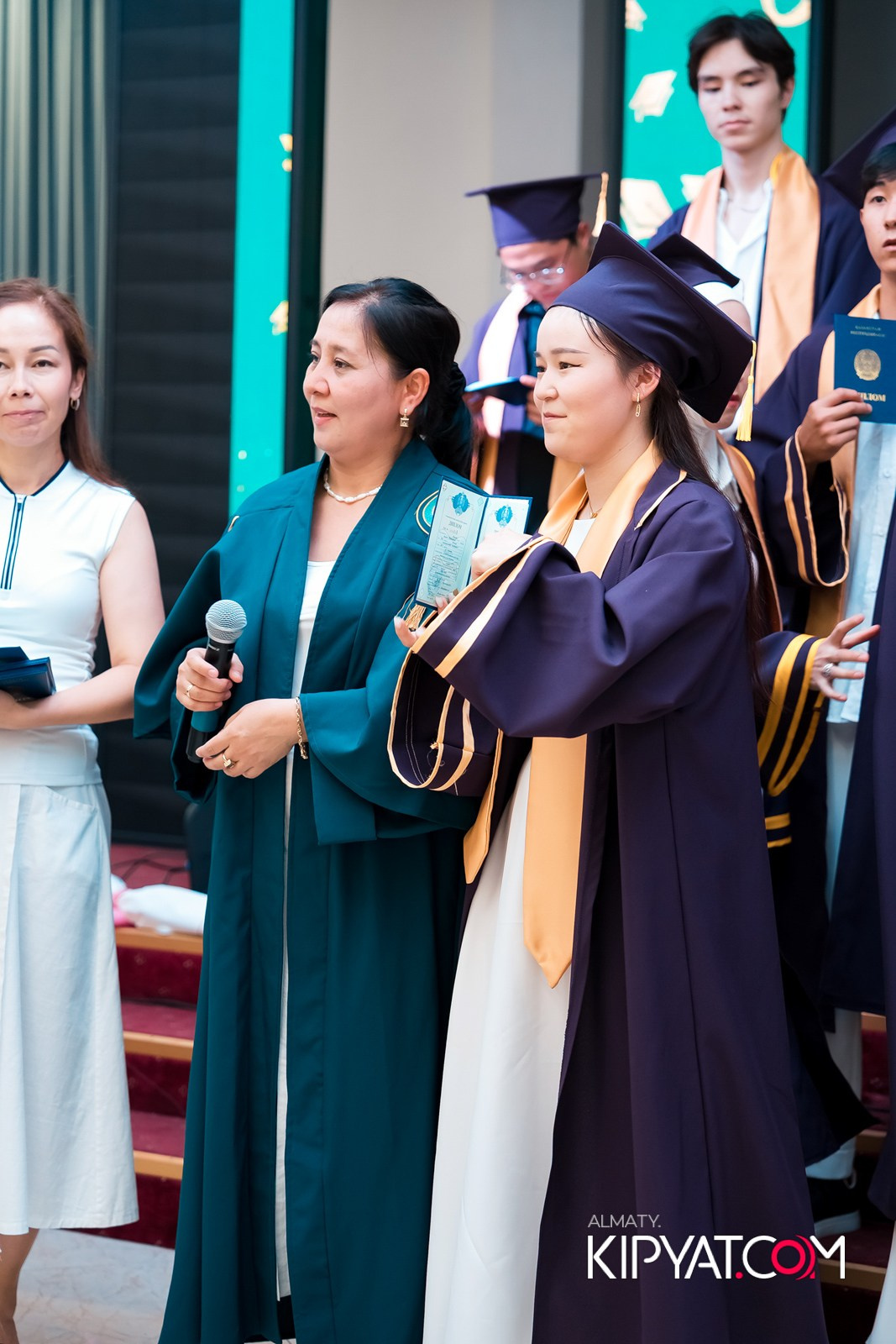 GRADUATION 2025 Q UNIVERSITY. КИПЯТКОМ АЛМАТЫ!