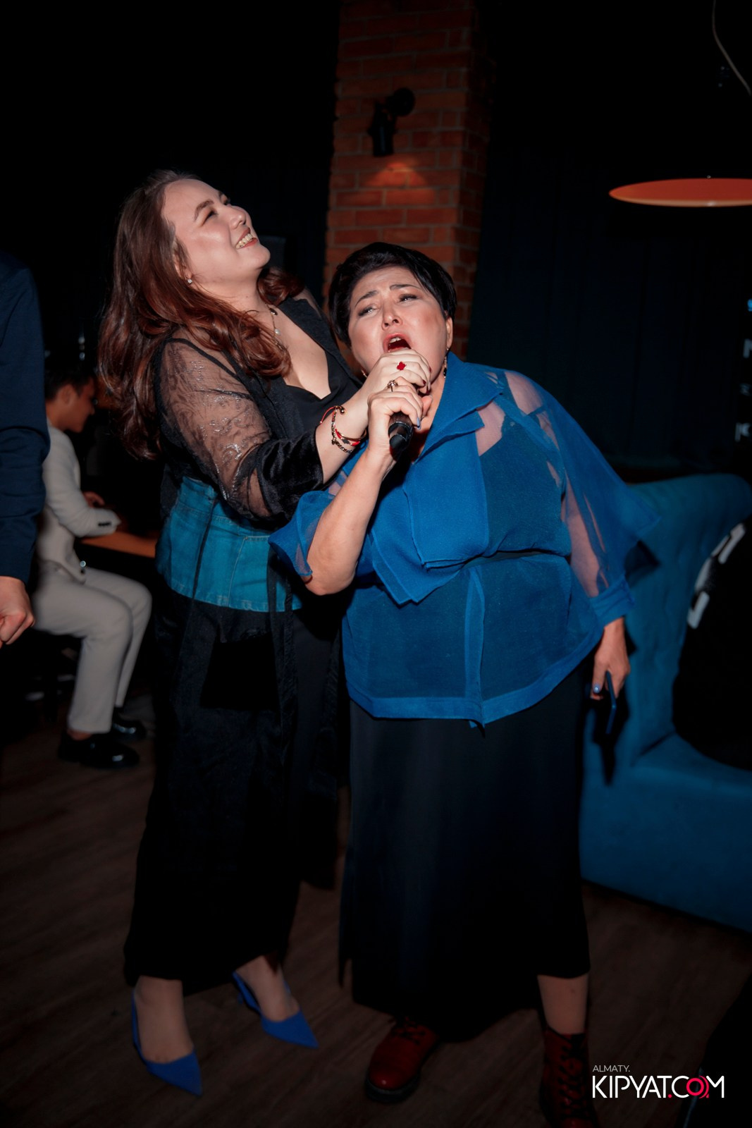 OKTOBERFEST — ПИНТА НА АУЭЗОВА. КИПЯТКОМ АЛМАТЫ!