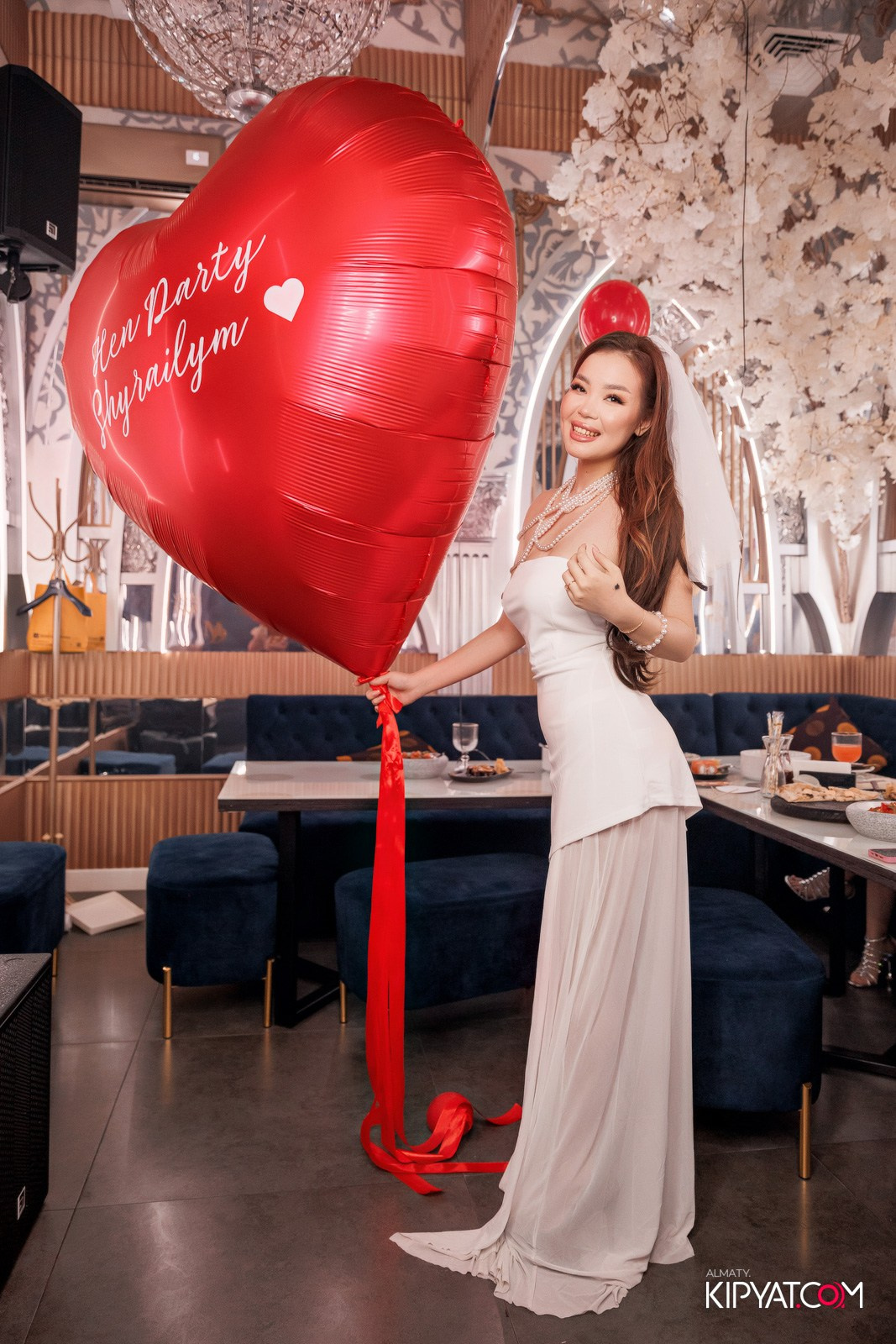 MOOD KARAOKE & TERRACE. КИПЯТКОМ АЛМАТЫ!