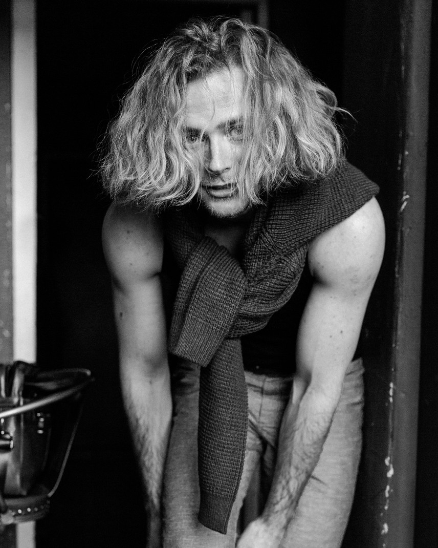 Студия. Мужской фотограф в Москве Диана Мега