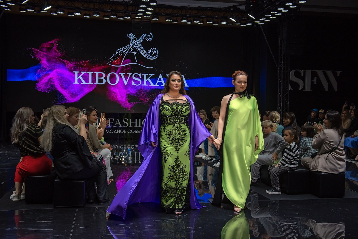 SochiFashionWeek2024 дизайнер Кибовская. Семейный и коммерческий фотограф в Сочи Александр Бодунов