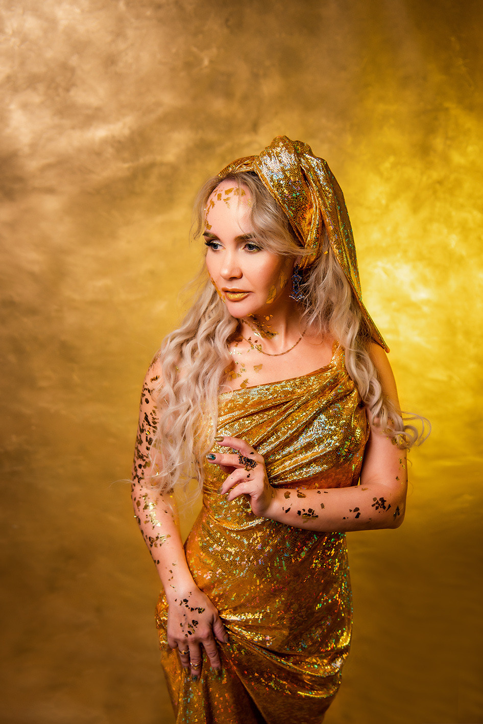 В золоте. Фотограф в Нефтеюганске Мила Аксёнкина