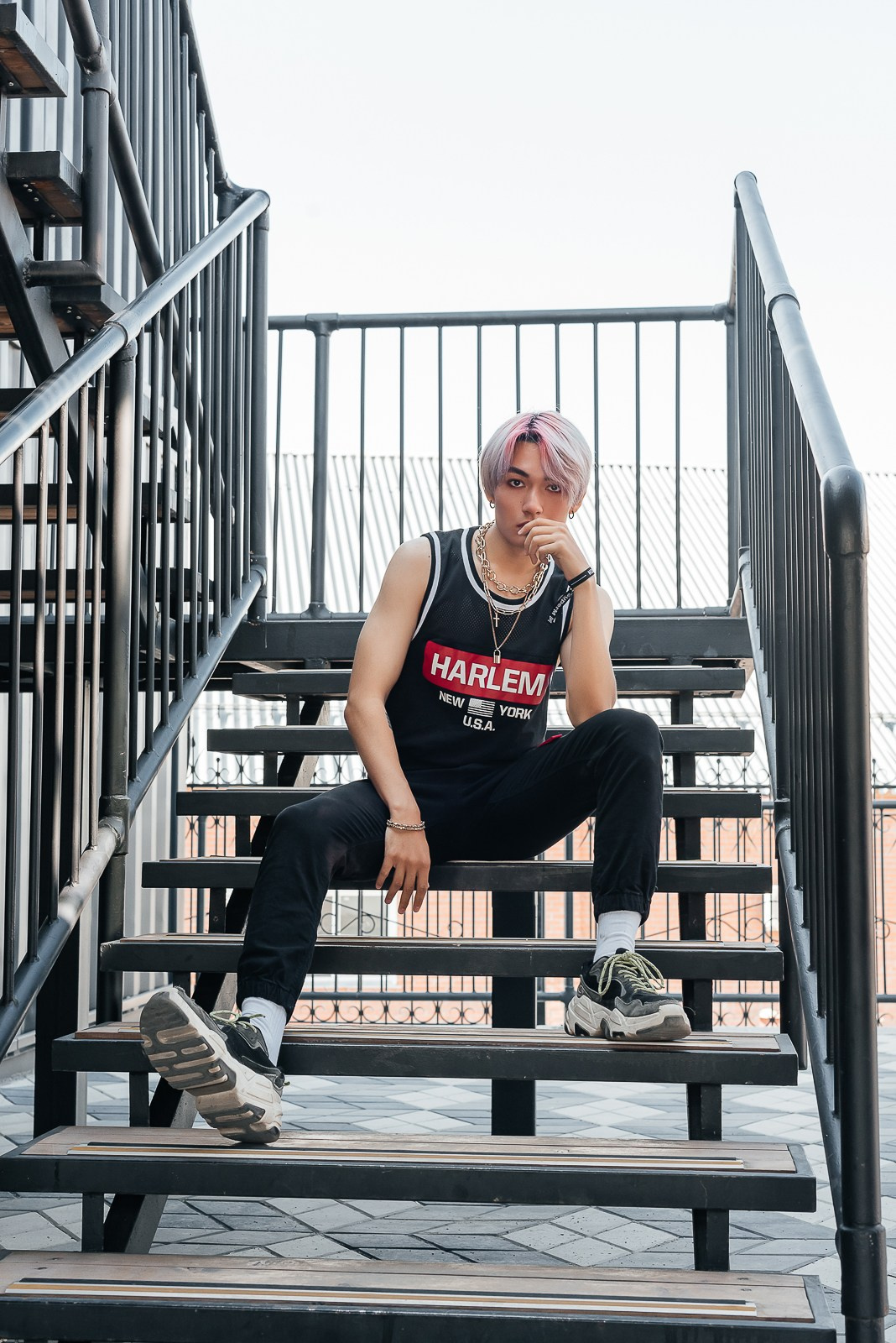 Креативная уличная фотосессия для мужчины. Фотограф в Новосибирске Юлия Туманова